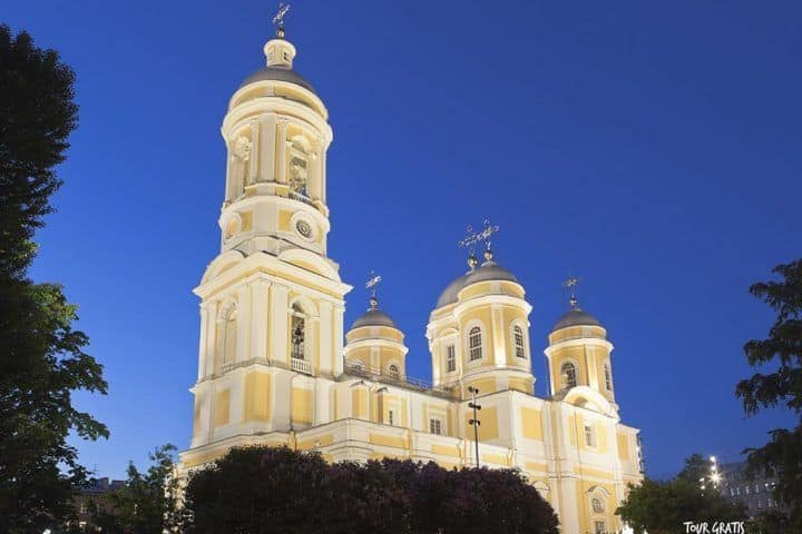 Catedral-del-Príncipe-Vladimir-en-San-Petersburgo-rusia